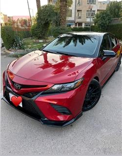 تۆیۆتا کامری